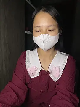 Snapshot of Hana-44 chatting on 3, 11, 2025 Hana-44 online show from 3, 11, 2025