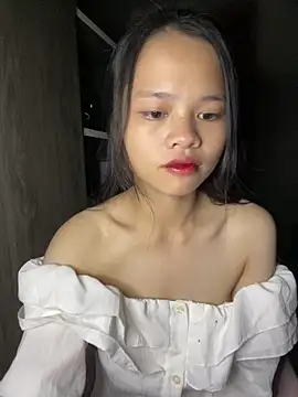 Snapshot of Hana-44 chatting on 10, 11, 2025 Hana-44 online show from 10, 11, 2025