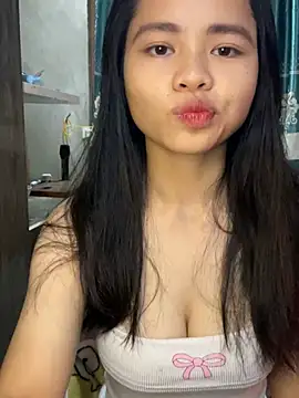 Snapshot of Hana-44 chatting on 12, 1, 2026 Hana-44 online show from 12, 1, 2026