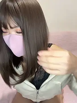 reina 00121 online show from 4, 11, 2025