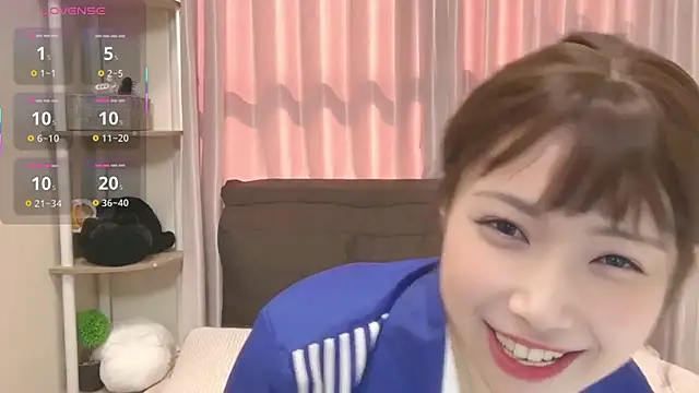 Ruu-chaaan online show from 23, 10, 2025