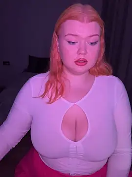  Adele Moor  online show from 16, 9, 2025