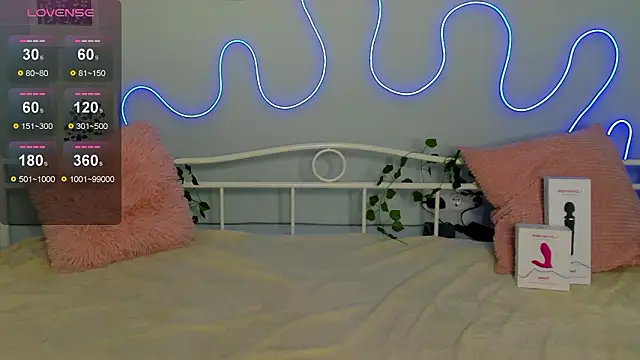 MissFoxy Ti online show from 1, 2, 2026