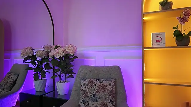 MilaCrave online show from 26, 2, 2026