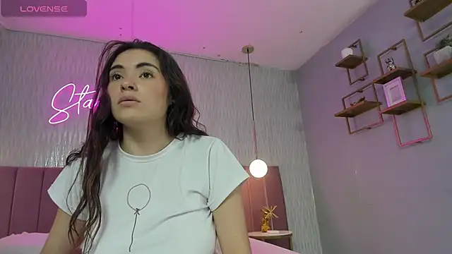 Snapshot of HANNA_BASTIAN_VC chatting on 9, 10, 2025 HANNA BASTIAN VC online show from 9, 10, 2025