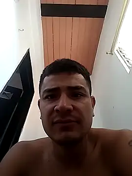 Snapshot of hoteder chatting on 13, 11, 2025 hoteder online show from 13, 11, 2025