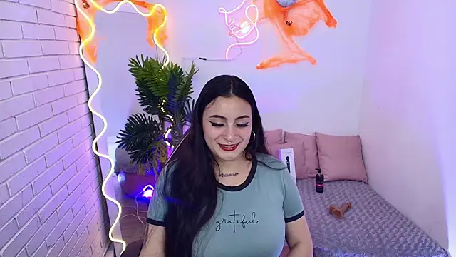 Darling tay online show from 11, 10, 2025