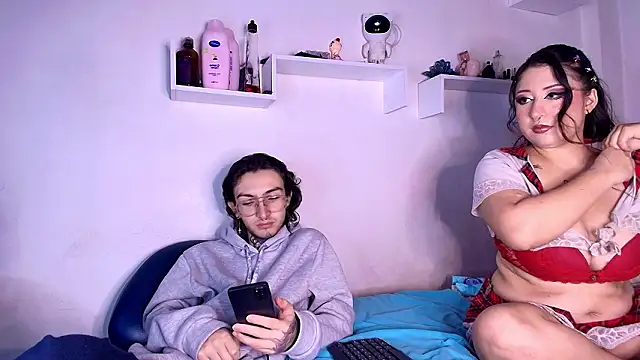 Snapshot of annyharriis chatting on 7, 2, 2026 annyharriis online show from 7, 2, 2026