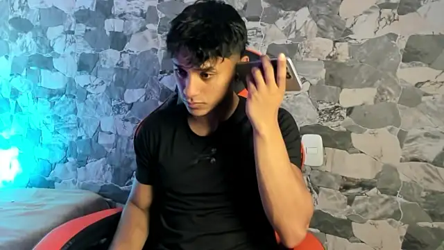 ZYZZ1312 online show from 19, 5, 2026