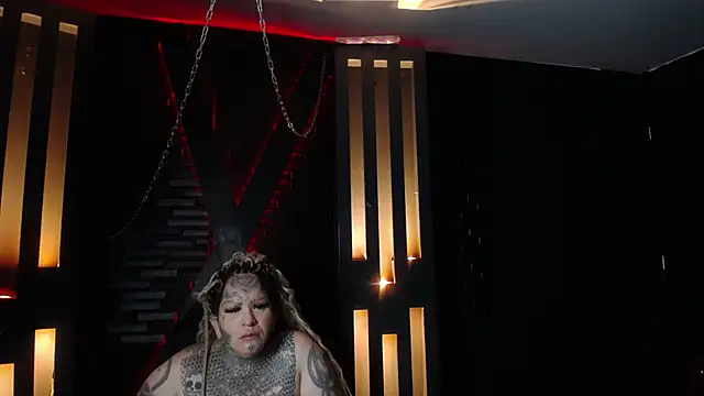 Snapshot of Venus_Rock chatting on 15, 4, 2026 Venus Rock online show from 15, 4, 2026