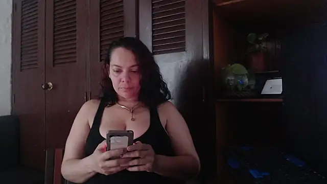 sthepany gold online show from 15, 9, 2025