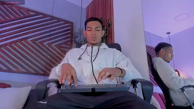 Adonis WB online show from 16, 9, 2025