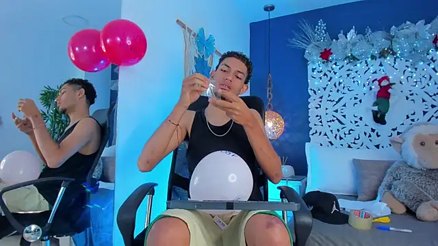 Adonis WB online show from 28, 11, 2025