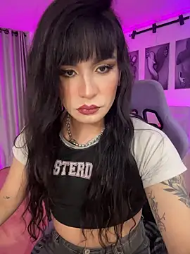 Snapshot of paula_boom chatting on 16, 12, 2025 paula boom online show from 16, 12, 2025