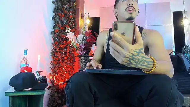 Snapshot of Donovan_Desmond chatting on 14, 2, 2026 Donovan Desmond online show from 14, 2, 2026