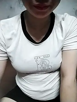 Snapshot of Mie_rose chatting on 12, 6, 2026 Mie rose online show from 12, 6, 2026