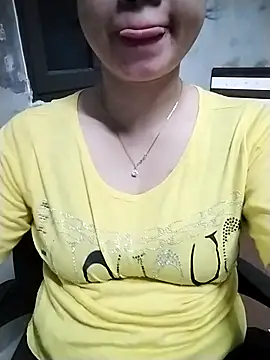 Snapshot of Mie_rose chatting on 18, 6, 2026 Mie rose online show from 18, 6, 2026