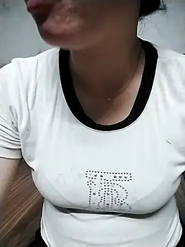 Snapshot of Mie_rose chatting on 22, 6, 2026 Mie rose online show from 22, 6, 2026