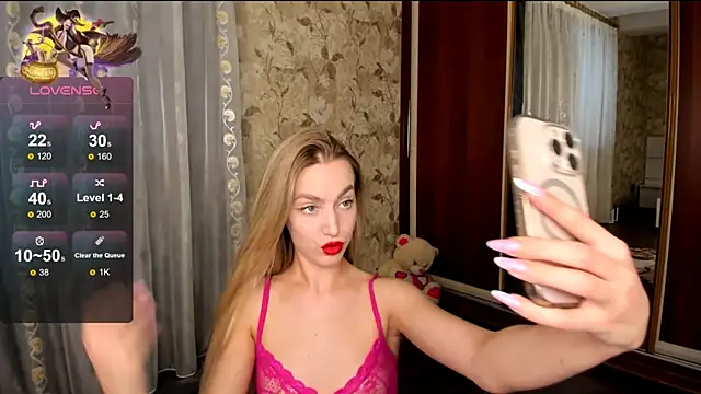 mishapallmer online show from 28, 11, 2025