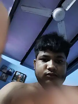 Snapshot of WorthyGyro88 chatting on 19, 9, 2025 WorthyGyro88 online show from 19, 9, 2025