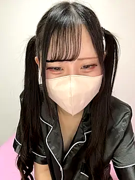 Snapshot of noa_uxu chatting on 4, 10, 2025 noa uxu online show from 4, 10, 2025