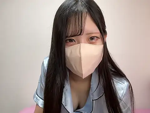 Snapshot of noa_uxu chatting on 13, 10, 2025 noa uxu online show from 13, 10, 2025