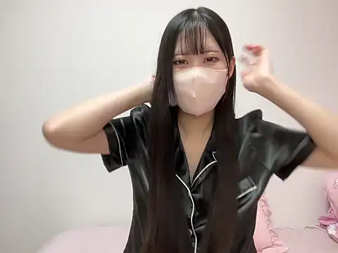 Snapshot of noa_uxu chatting on 8, 11, 2025 noa uxu online show from 8, 11, 2025