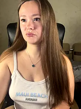 Snapshot of CaramelleSugar_ chatting on 26, 10, 2025 CaramelleSugar online show from 26, 10, 2025