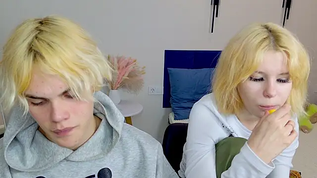 Bonnie And C1yde online show from 2, 10, 2025