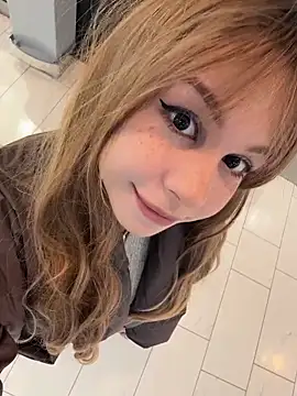 Snapshot of RosieSecret chatting on 21, 2, 2026 RosieSecret online show from 21, 2, 2026