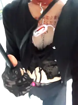 pink-mai online show from 31, 10, 2025