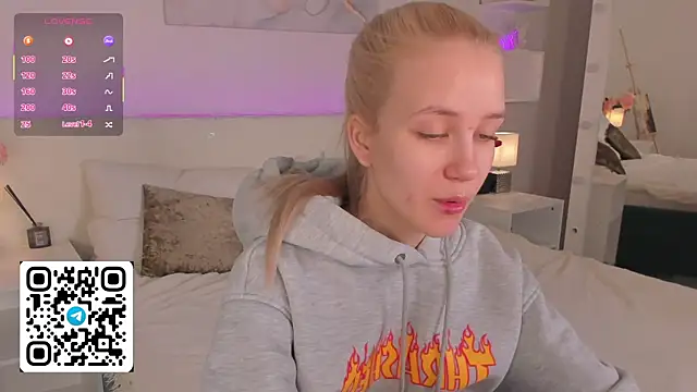 Anellyball online show from 5, 4, 2026