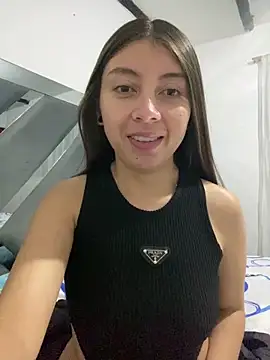 Sara-cooper2 online show from 5, 5, 2026