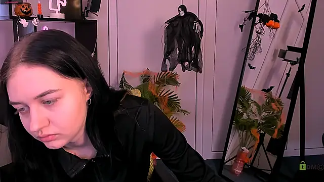 Snapshot of rose_style chatting on 1, 11, 2025 rose style online show from 1, 11, 2025