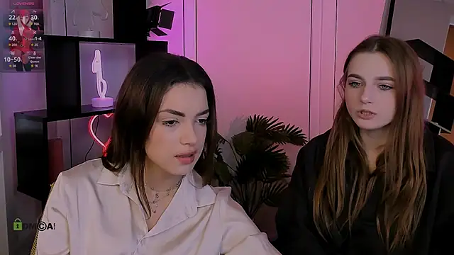 Snapshot of rose_style chatting on 5, 11, 2025 rose style online show from 5, 11, 2025