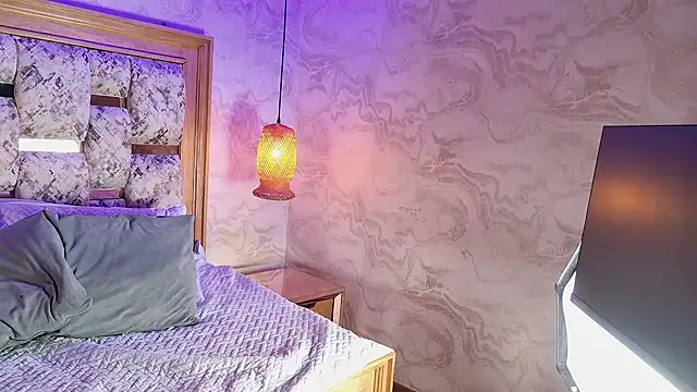 julyana mendez online show from 11, 10, 2025