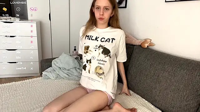 Naughtybaby11 online show from 10, 10, 2025