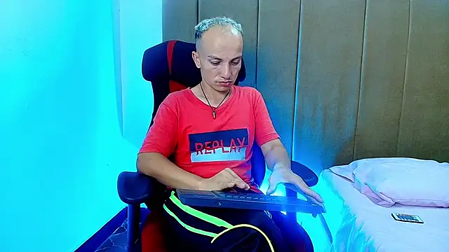 DaddyPoweer online show from 23, 9, 2025