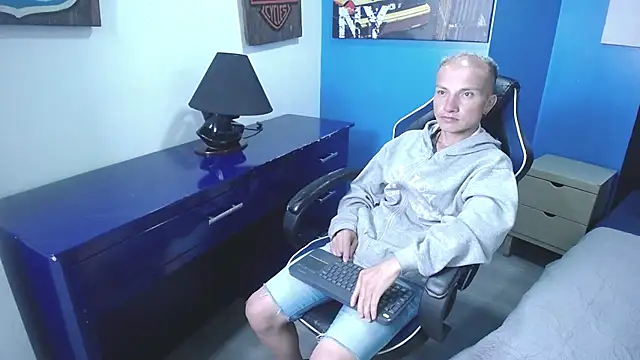 DaddyPoweer online show from 4, 10, 2025