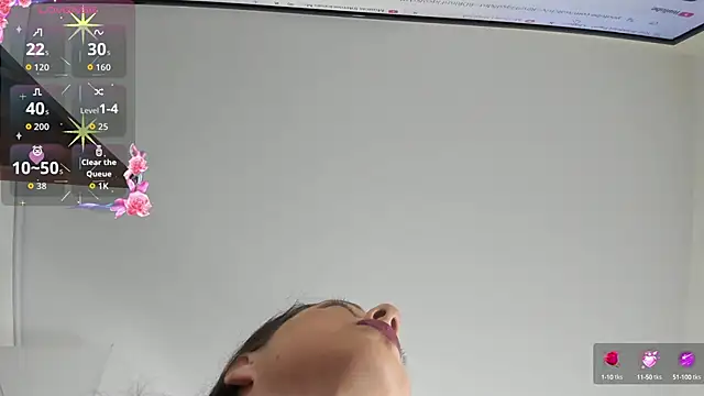 Snapshot of Katia_gh chatting on 15, 10, 2025 Katia gh online show from 15, 10, 2025