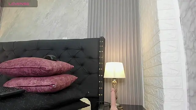 alicy  torres online show from 11, 5, 2026