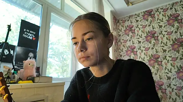 Snapshot of Witching_Moon chatting on 11, 9, 2025 Witching Moon online show from 11, 9, 2025