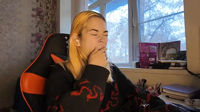 Witching Moon online show from 27, 11, 2025