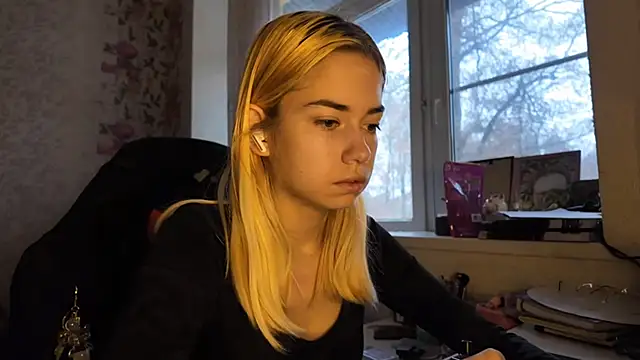 Witching Moon online show from 1, 12, 2025