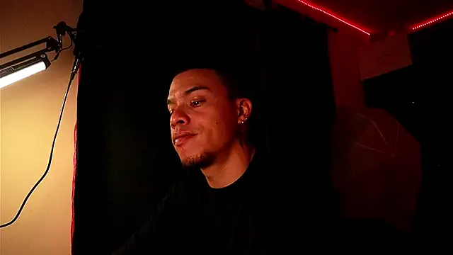 AlphaMasterXxx online show from 9, 10, 2025