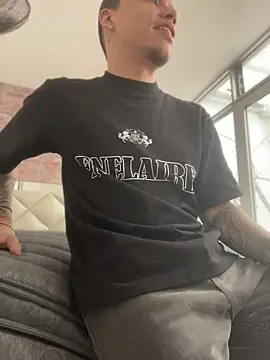 AlphaMasterXxx online show from 13, 6, 2026
