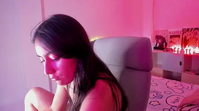 Snapshot of namiiwhite chatting on 13, 9, 2025 namiiwhite online show from 13, 9, 2025