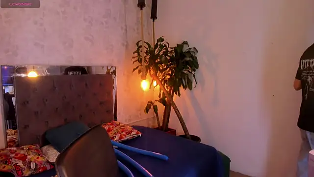 mysterius boy online show from 9, 2, 2026