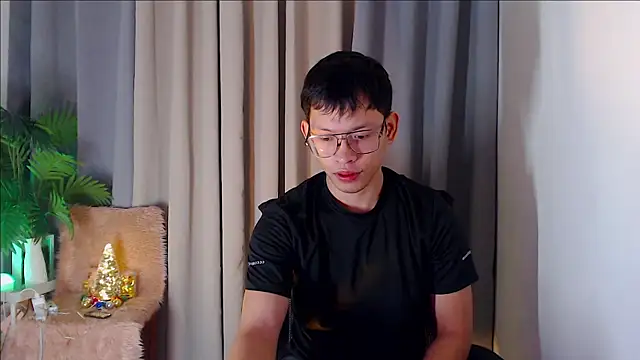 pinkcock froi2305 online show from 9, 10, 2025