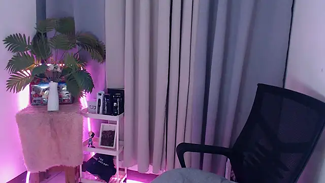 Snapshot of pinkcock_froi2305 chatting on 16, 1, 2026 pinkcock froi2305 online show from 16, 1, 2026